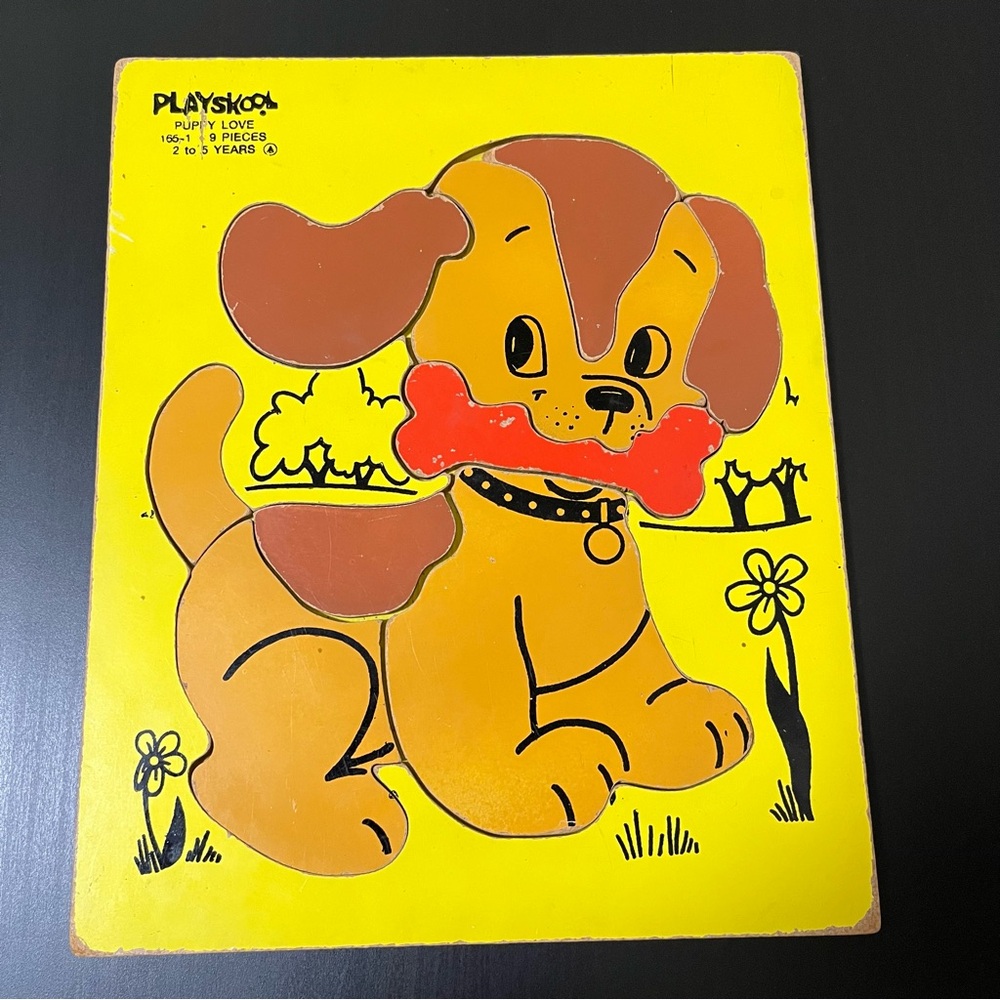 2/$10 Vintage Playskool Puppy Love 9 Piece Puzzle
